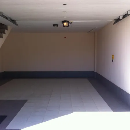 Trebol فندق توي