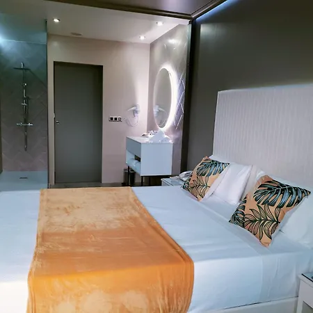 Trebol Отель Туй