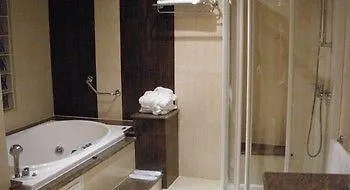 Trebol Отель 2*